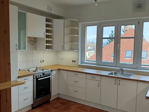 Pronájem bytu 4+1, Praha - Dejvice, Na Kvintusce, 120 m2