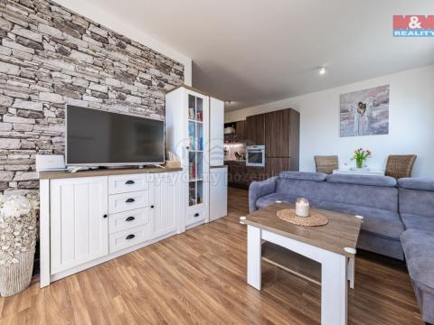Prodej bytu 2+kk, Rakovník - Rakovník II, Dukel. hrdinů, 65 m2