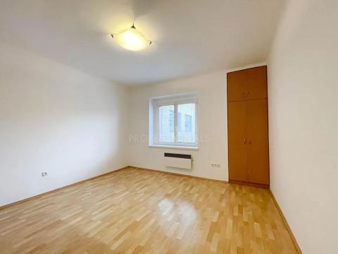 Pronájem bytu 1+kk, Praha - Nusle, Hvězdova, 25 m2