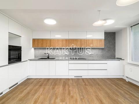 Pronájem bytu 3+kk, Ostrava, Karla Pokorného, 86 m2