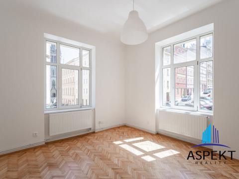 Pronájem bytu 2+1, Praha - Žižkov, Vlkova, 62 m2