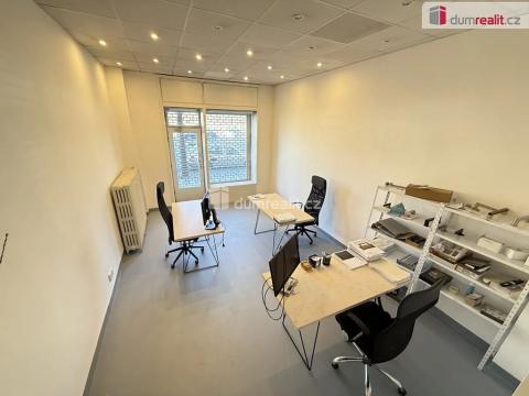 Pronájem obchodního prostoru, Praha - Vinohrady, Vinohradská, 32 m2
