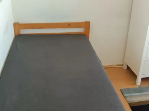 Pronájem pokoje, Praha - Kobylisy, Klapkova, 14 m2