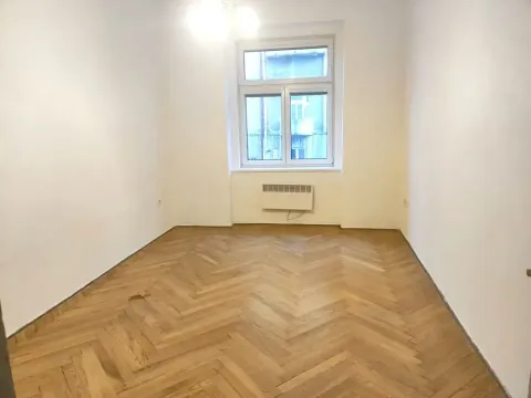 Pronájem bytu 2+kk, Praha - Smíchov, U Nikolajky, 44 m2