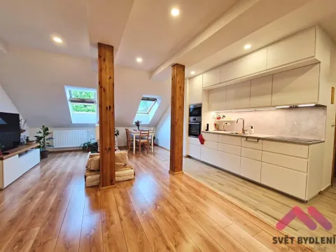 Pronájem bytu 2+kk, Slaný, Ouvalova, 73 m2