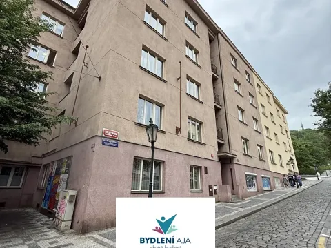 Prodej bytu 2+kk, Praha - Malá Strana, Hellichova, 51 m2