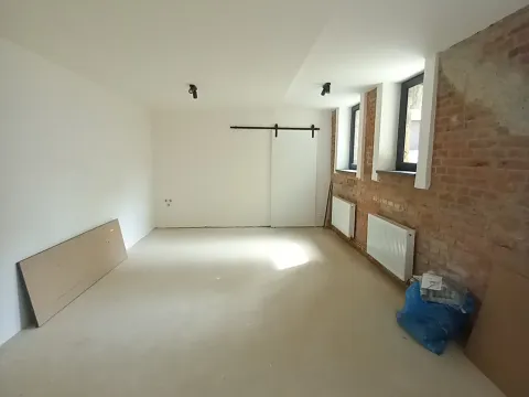 Pronájem kanceláře, Praha - Vokovice, Kladenská, 38 m2