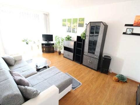Prodej bytu 2+1, Praha - Kobylisy, Hlaváčova, 61 m2