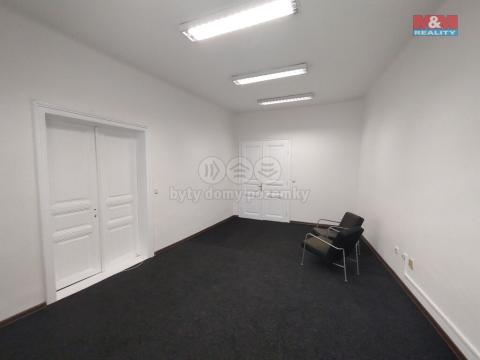 Pronájem kanceláře, Karviná - Fryštát, Hrnčířská, 24 m2