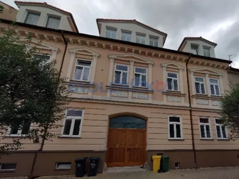 Pronájem bytu 2+1, Hluboká nad Vltavou, Masarykova, 57 m2