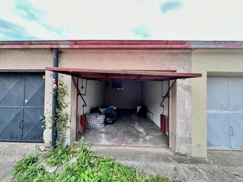 Prodej garáže, Kolín, U Cihelny, 19 m2