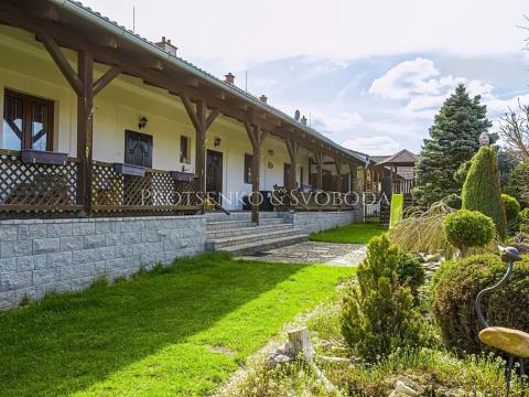 Prodej rodinného domu, Chlum u Třeboně, Chelčického, 425 m2