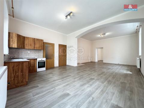 Pronájem bytu 3+kk, Karlovy Vary - Stará Role, Závodu míru, 74 m2