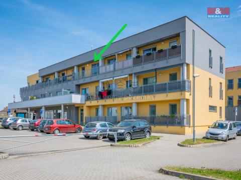 Prodej bytu 2+kk, Neveklov, náměstí Jana Heřmana, 47 m2