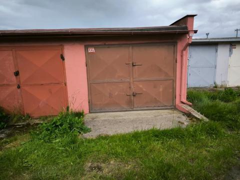Pronájem garáže, Lovosice, Terezínská, 19 m2