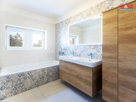 Pronájem bytu 5+kk, Poděbrady - Poděbrady II, Studentská, 155 m2