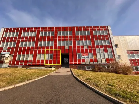 Pronájem kanceláře, Litvínov, náměstí Míru, 18 m2