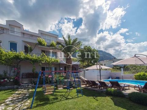 Prodej vily, Makarska, Chorvatsko, 350 m2