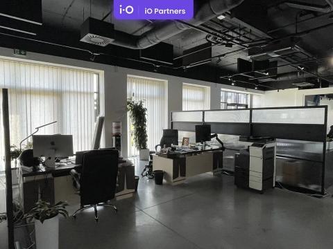 Pronájem kanceláře, Praha - Karlín, Sokolovská, 430 m2