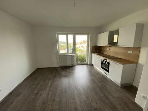 Prodej bytu 1+kk, Tábor, U Areálu, 32 m2