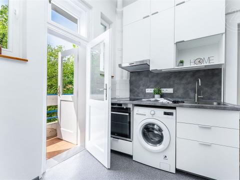 Pronájem bytu 2+kk, Praha - Břevnov, 8. listopadu, 45 m2