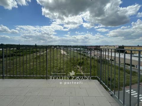 Pronájem bytu 2+kk, Pardubice, Pod Vinicí, 57 m2