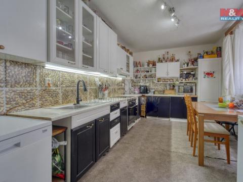 Prodej rodinného domu, Lhota, Na Skalce, 189 m2