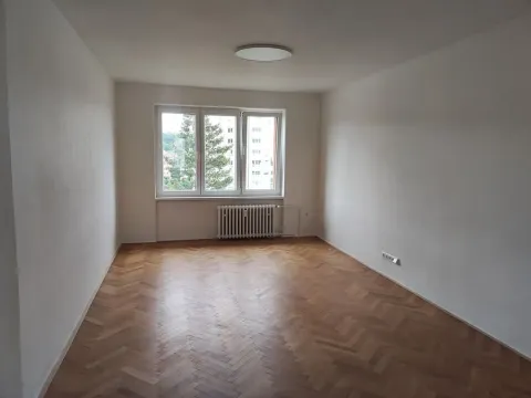 Pronájem bytu 2+1, Praha - Hloubětín, Mochovská, 54 m2