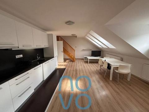 Pronájem bytu 2+kk, Praha - Libeň, Novákových, 78 m2
