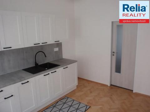 Pronájem bytu 2+1, Liberec, Valdštejnská, 60 m2