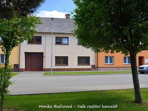 Prodej rodinného domu, Ludslavice, 196 m2