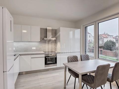 Pronájem bytu 2+kk, Praha - Strašnice, Na palouku, 50 m2