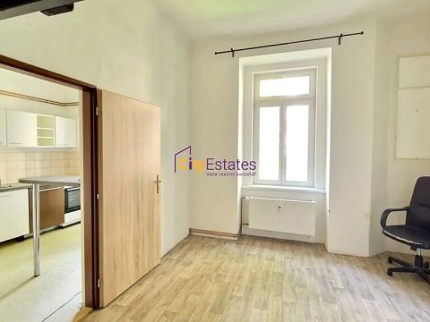 Pronájem bytu 1+1, Praha - Vršovice, Žitomírská, 43 m2