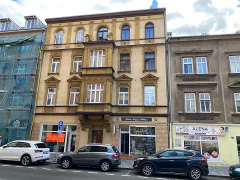 Pronájem obchodního prostoru, Ústí nad Labem, Pařížská, 63 m2