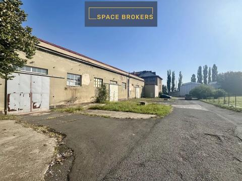 Pronájem skladu, Panenské Břežany, 500 m2