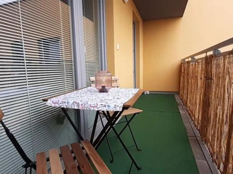 Pronájem bytu 1+kk, Neveklov, náměstí Jana Heřmana, 40 m2