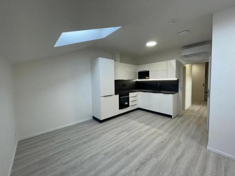 Pronájem bytu 3+kk, Čelákovice, Sedláčkova, 58 m2