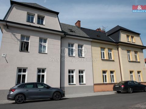 Pronájem bytu 1+kk, Pardubice - Svítkov, U Trojice, 24 m2