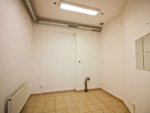 Pronájem obchodního prostoru, Tišnov, Brněnská, 9 m2