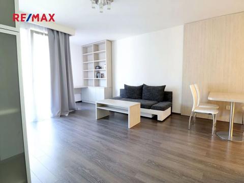 Pronájem bytu 2+kk, Chrudim, Radoušova, 60 m2