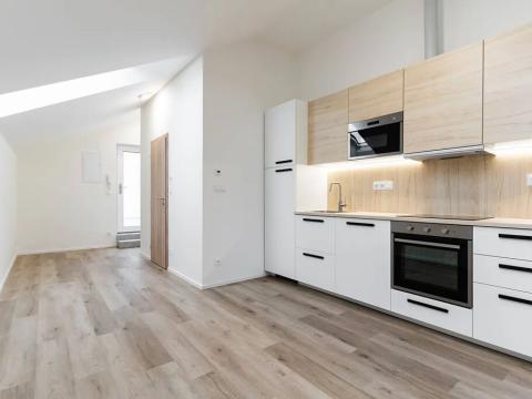 Pronájem bytu 2+kk, Brno, Boženy Němcové, 34 m2