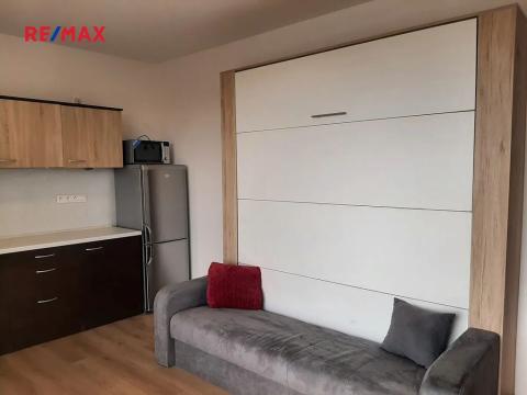 Pronájem bytu 1+kk, Praha - Malešice, Nad úžlabinou, 34 m2