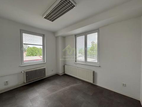 Pronájem kanceláře, Rokycany, 27 m2