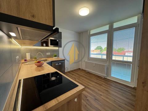 Pronájem bytu 3+1, Jičín, Sv. Čecha, 74 m2