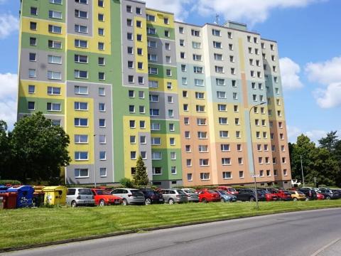 Pronájem bytu 2+kk, Liberec, Dobiášova, 42 m2