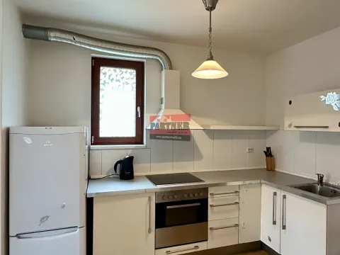 Pronájem bytu 1+kk, Praha, Ocelářská, 42 m2