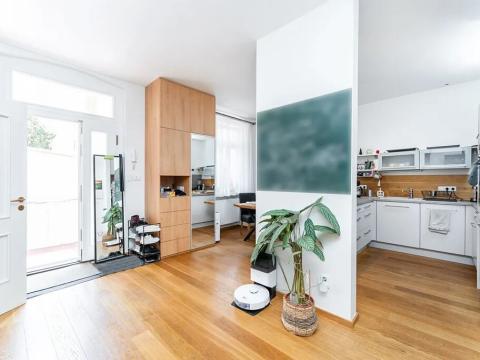 Prodej bytu 3+1, Praha - Holešovice, Letohradská, 79 m2