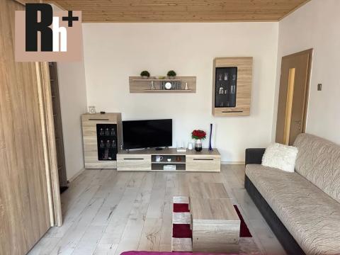 Pronájem bytu 1+1, Ostrava, Svazácká, 36 m2