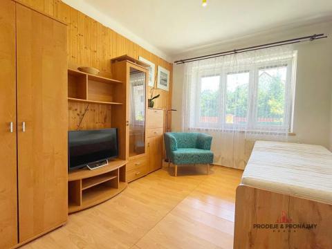Pronájem bytu 1+1, Praha - Libeň, Za vodárnou, 30 m2