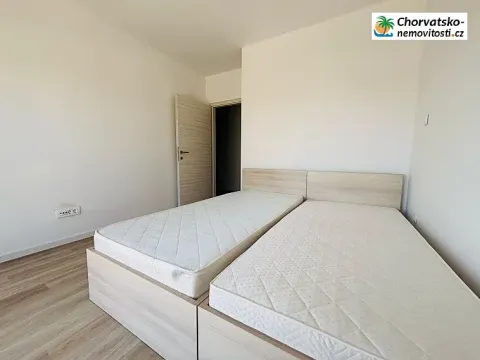 Prodej bytu 3+kk, Novalja, Chorvatsko, 49 m2